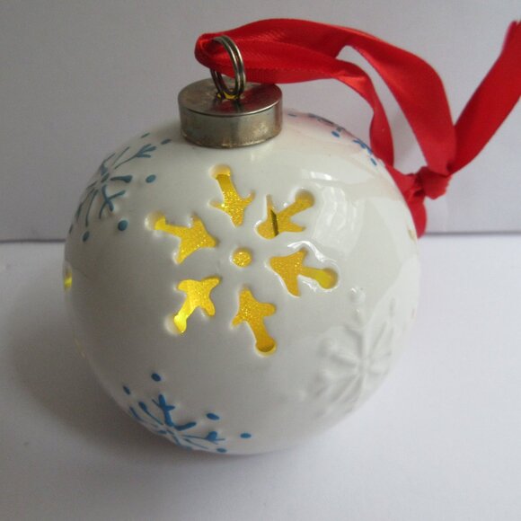 Lightscapes Porcelain Snowflake Christmas Ornament Light Color Changing WORKS - Picture 10 of 11